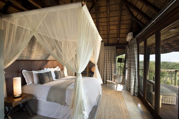 129 – Mhondoro Safari Lodge&Villa Honeymoon suite