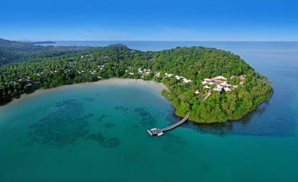 http___cdn.cnn.com_cnnnext_dam_assets_181023144829-014-sk-soneva-kiri-aerial-2-by-helicam