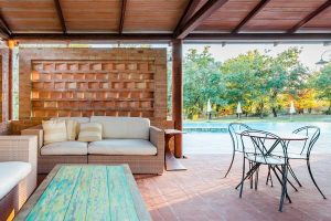 vineyard stay Italy