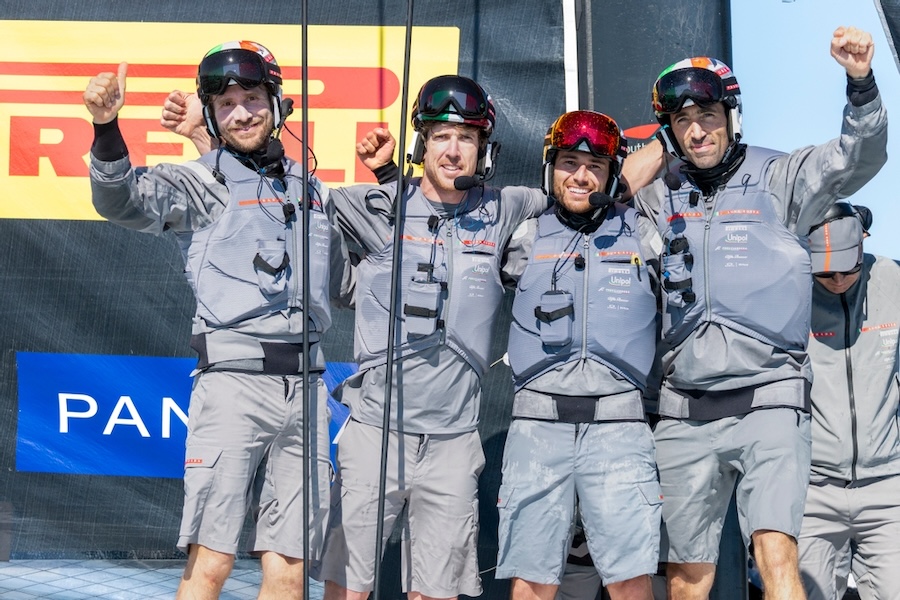 Luna Rossa: Pete Burling